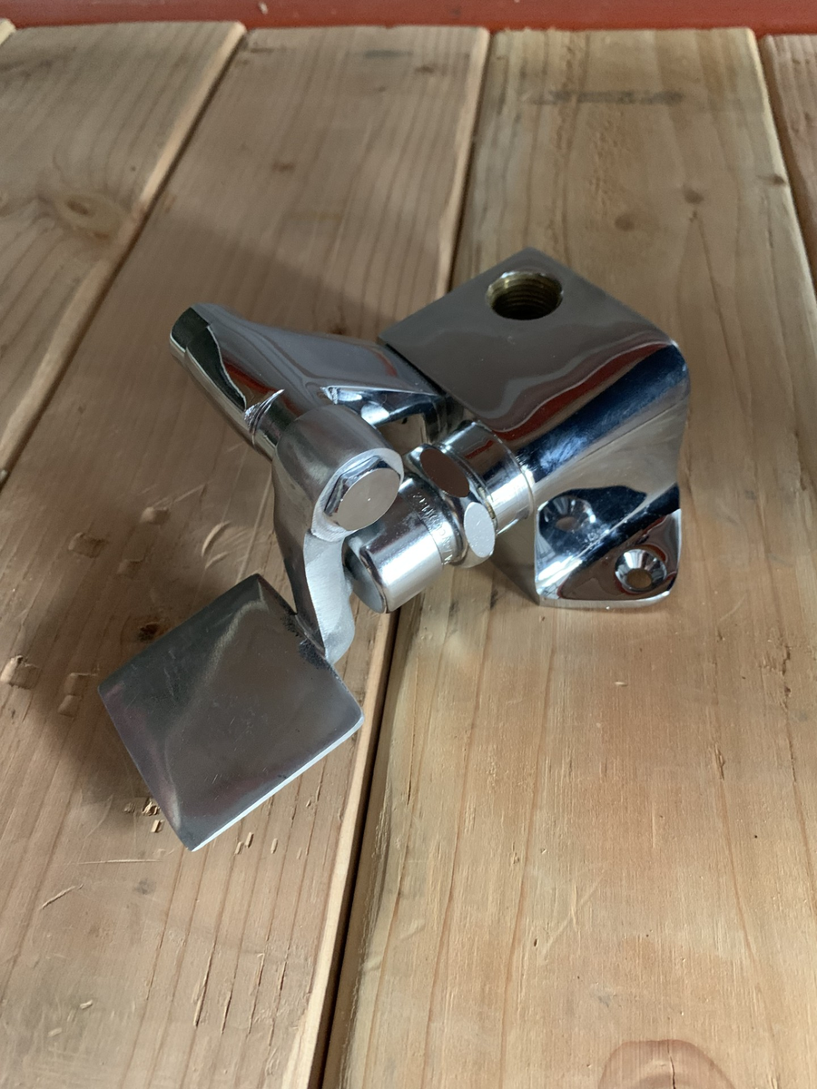 Chicago Faucets Foot Water Pedal Box AS39