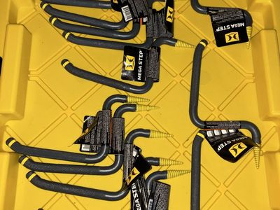 Hawk Mega Step Tree Steps Set - Screw-in Hunting Steps (Lot of 13) - New