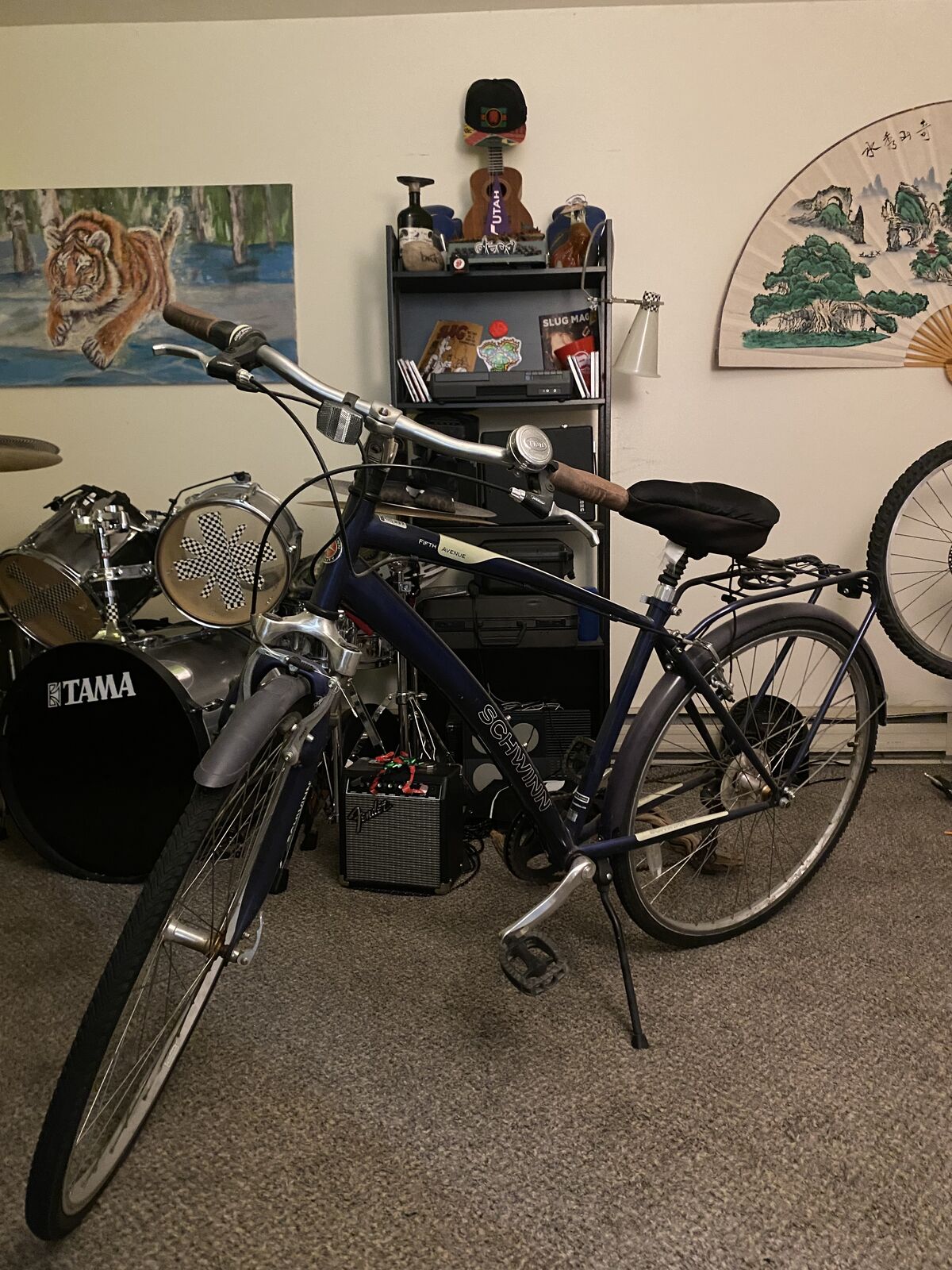 700c Schwinn FIfth Avenue Hybrid Bike
