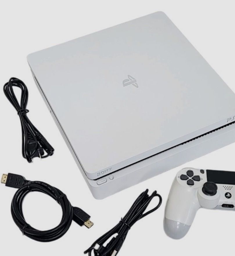PlayStation 4 slim 500gb with accessories