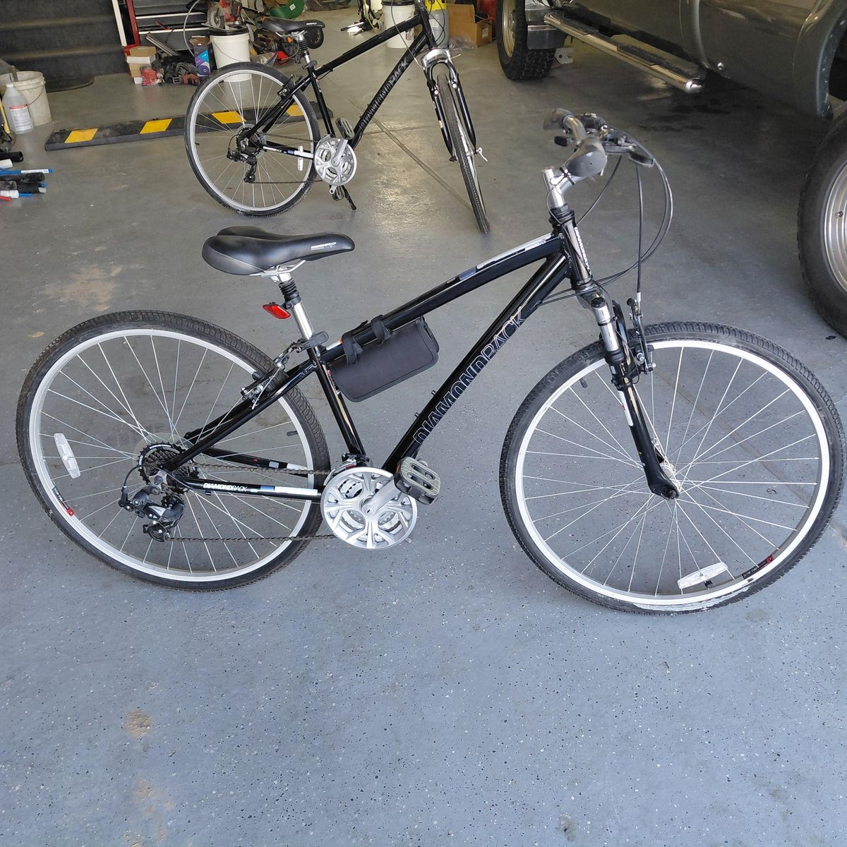28" Razorback Mountain Bikes