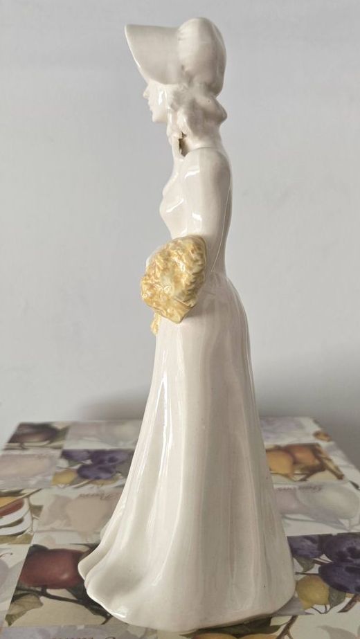 Main image 4