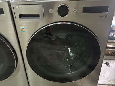 LG 4.5 Cu. Ft. Smart Front-Load Washer โ $700 OBO
