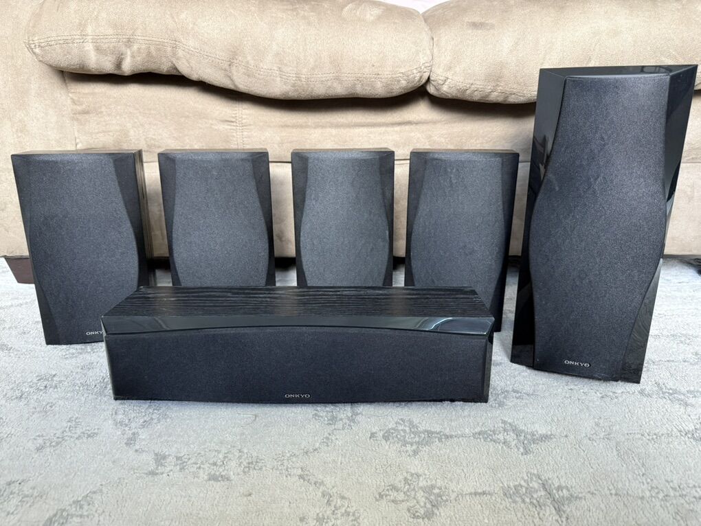 Onkyo SK-560 Speaker Set