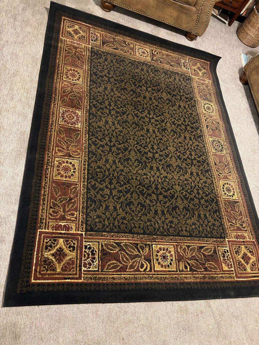 Area Rug - Black/Gold/Burgundy Floral Pattern Large Accent Rug