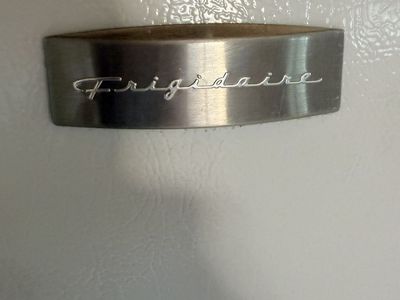 Frigidaire White Top Freezer Refrigerator, Used (Unknown Capacity)
