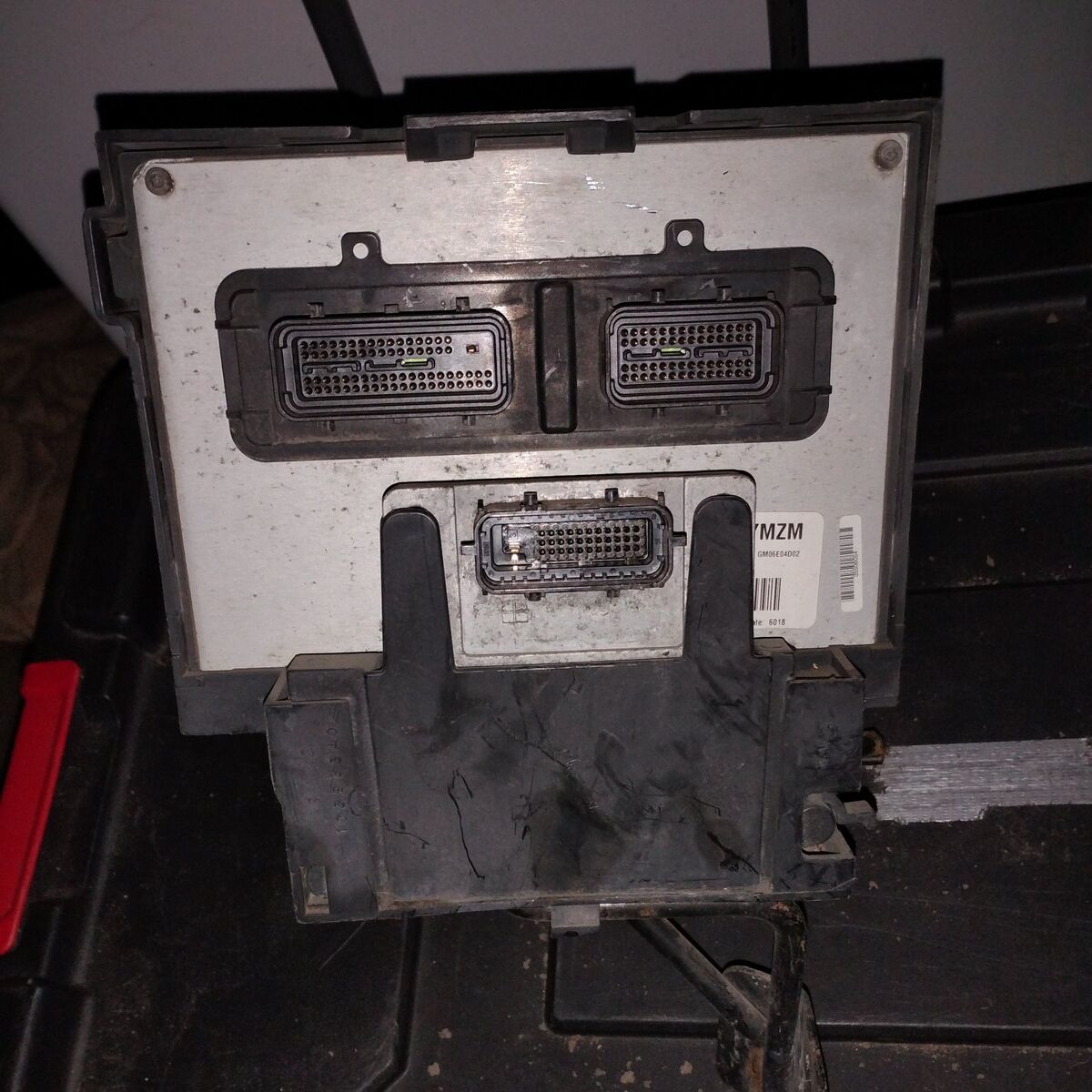 2006 Saturn ion ecm.