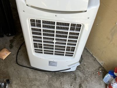 HoneyWell Portable Swamp Cooler