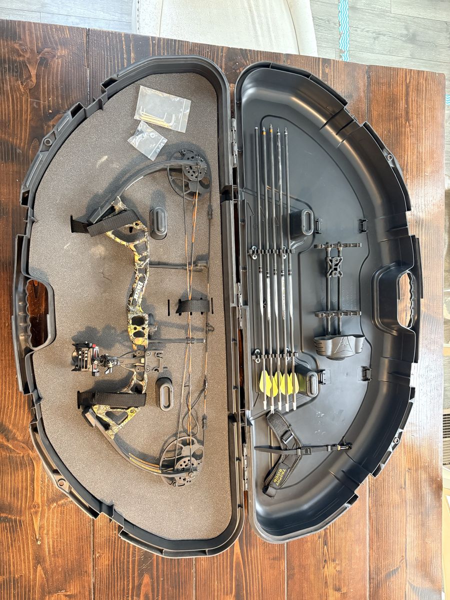 Youth Bear Archery Compound Bow Package with Hard Case, Quiver, and Arrows - Camo