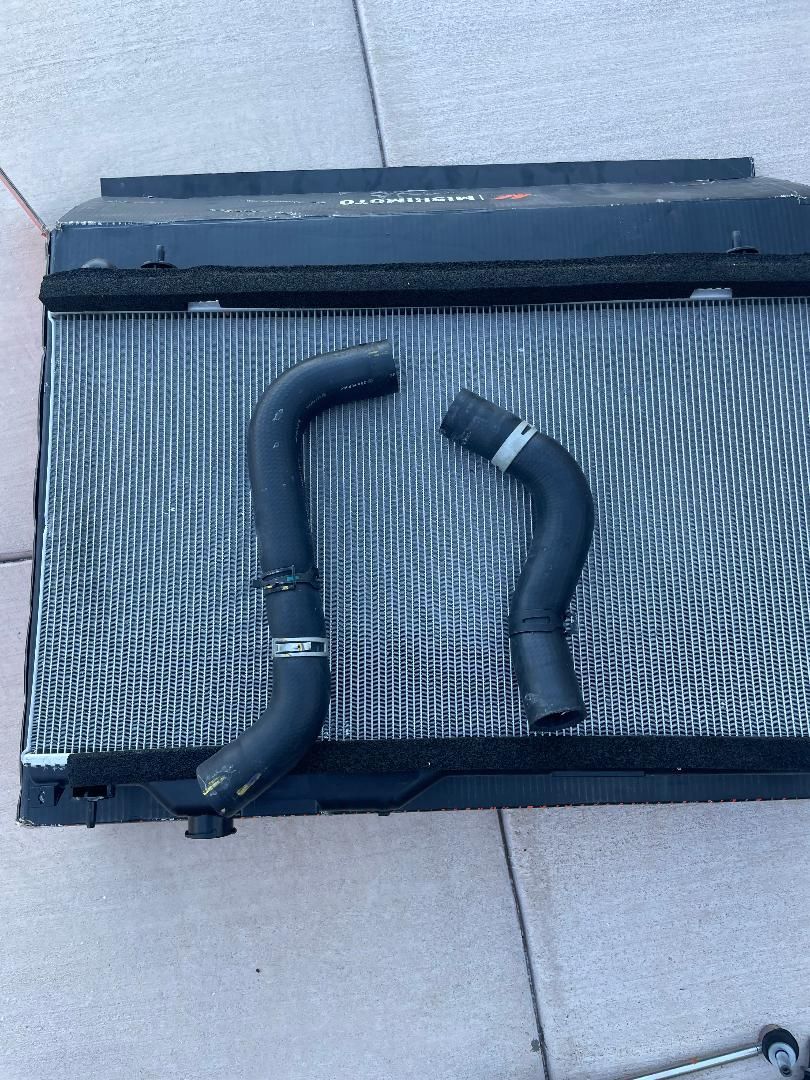 2025 Subaru Outback Wilderness Edition Radiator with fans & hoses