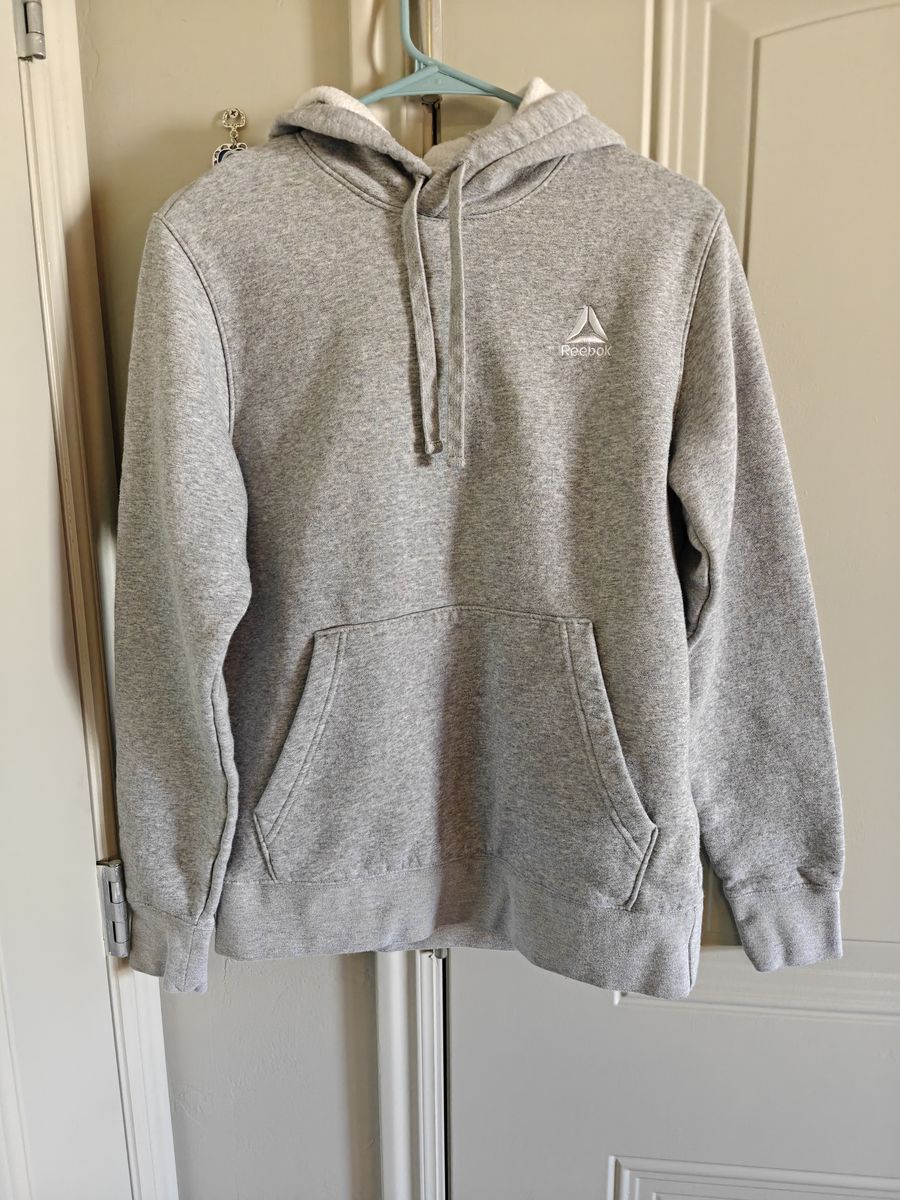Reebok Hoodie Size Small