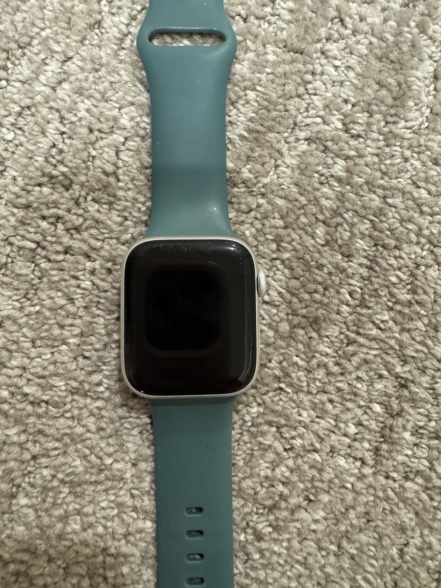 Apple Watch SE 44mm