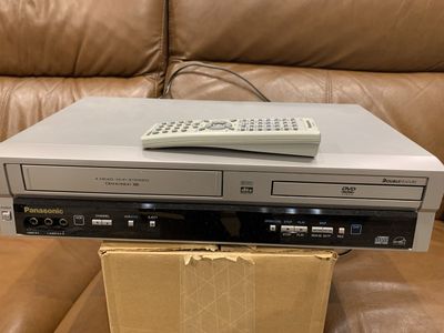 Panasonic VCR DVD Combo