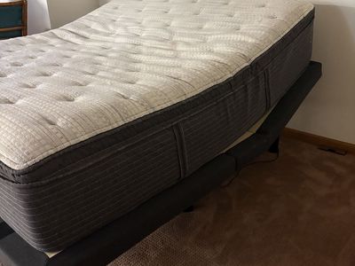 King size adjustable bed