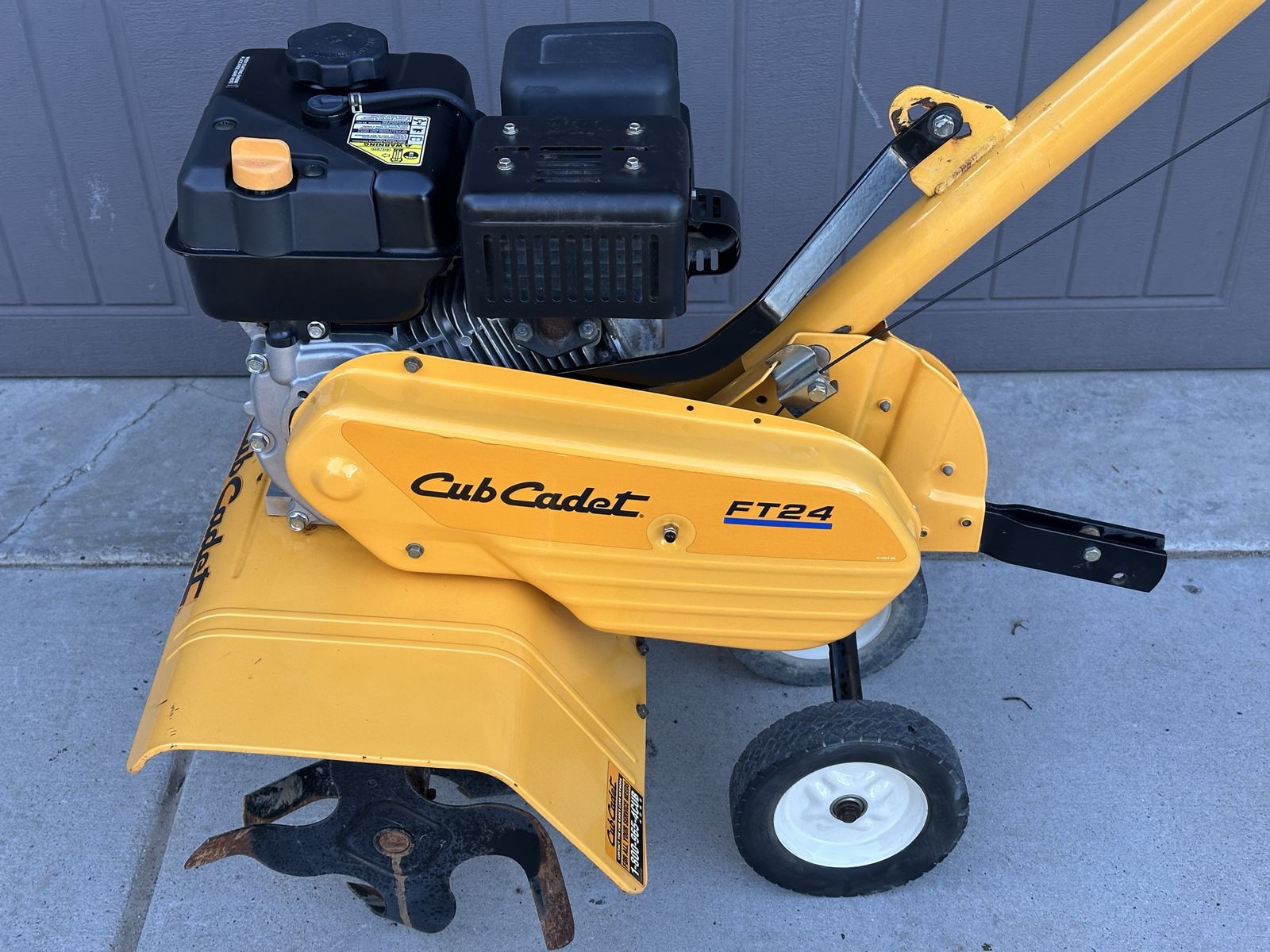 Cub Cadet FT 24 Front Tine Tiller