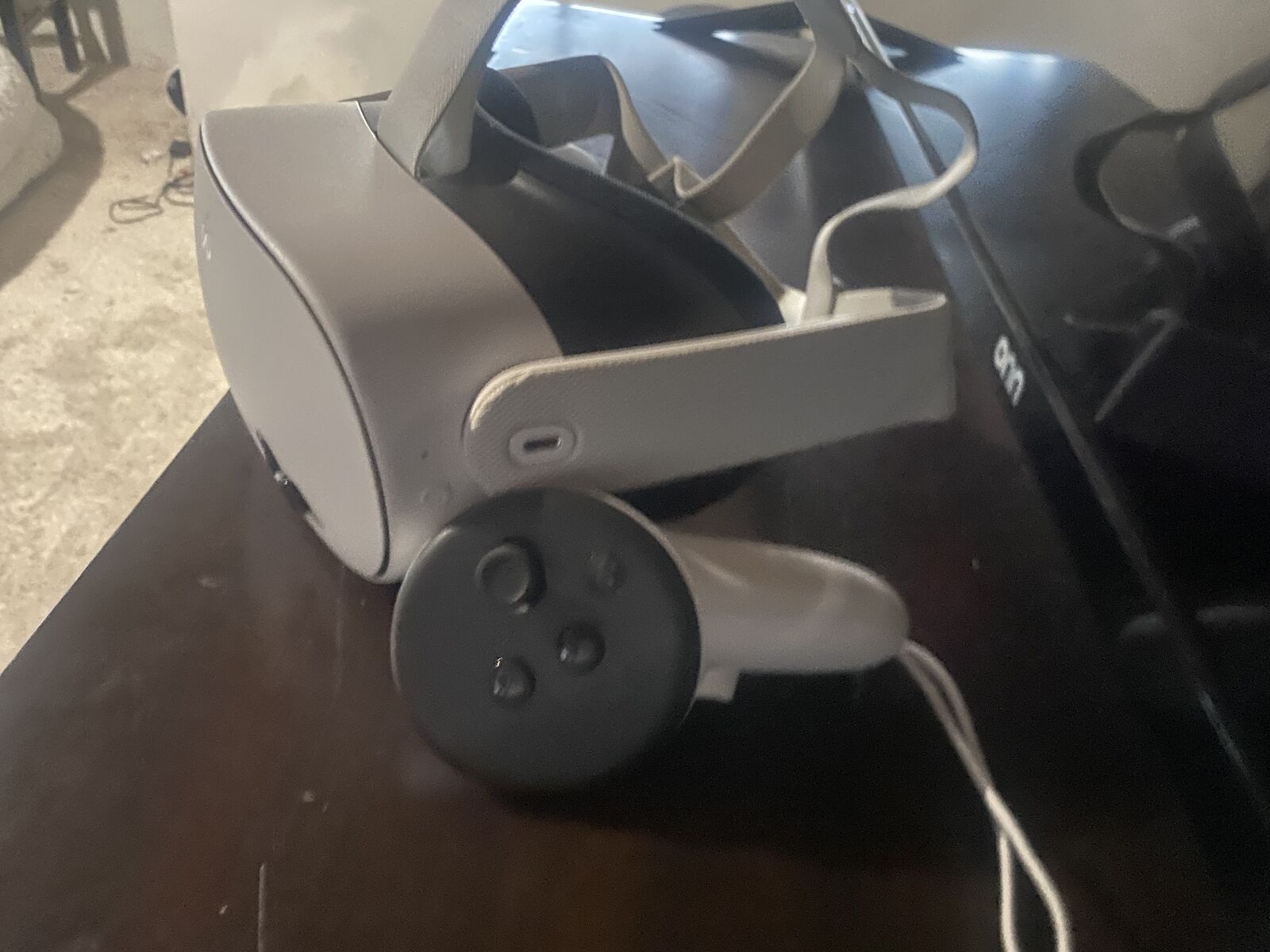 Meta quest 3s 256 gb(with Batman)