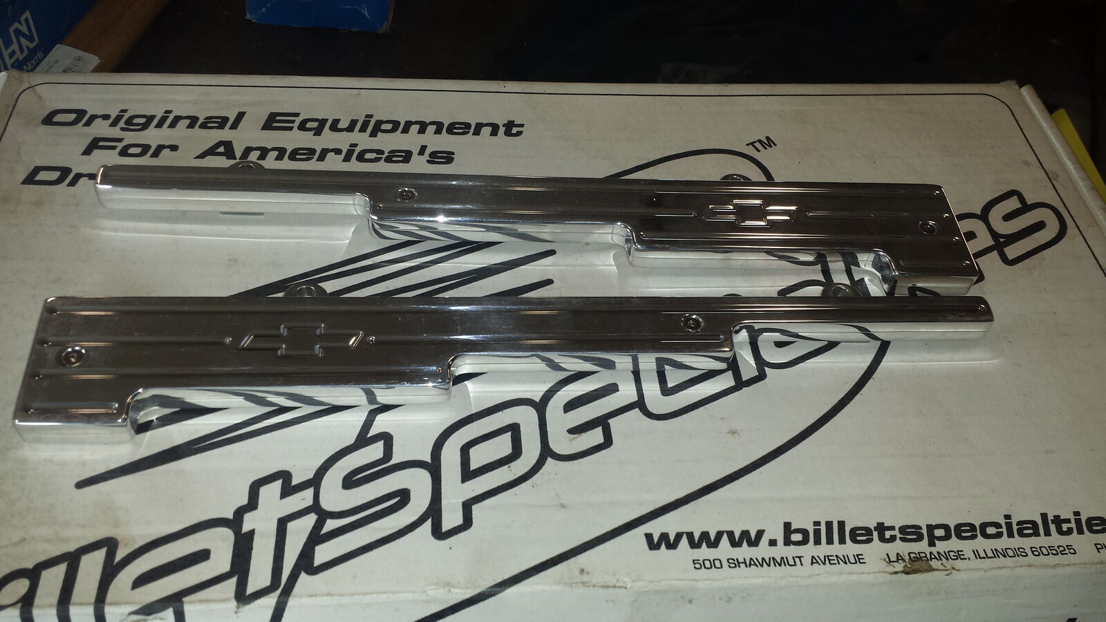 Billet SBC Short Valve Covers