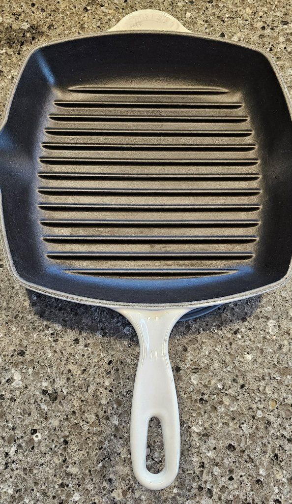 La Creuset 10.25in Square cast iron skillet white