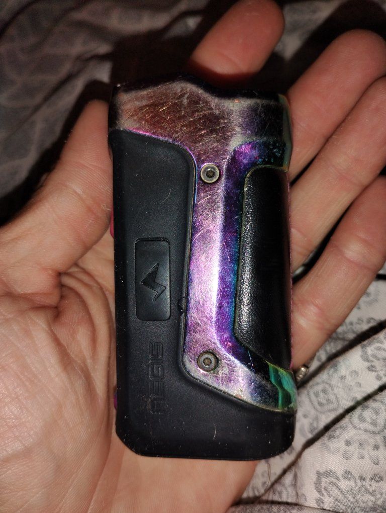 vaperesso needs new tank but works great ,I got a bottle of juice I'll throw in with it