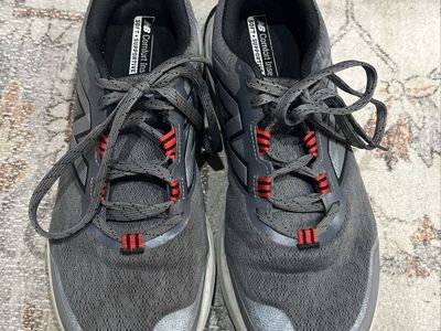 Size 11.5 New Balance Men's Fresh Foam X Garoé V2 Trail Running Shoe Grey Red D