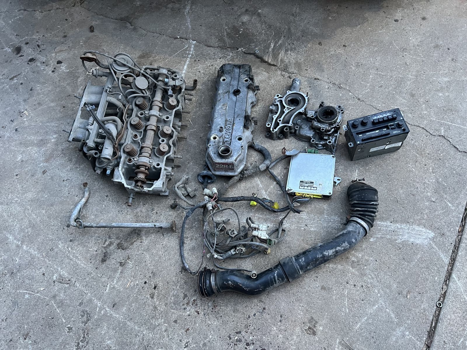 Toyota Pickup Parts