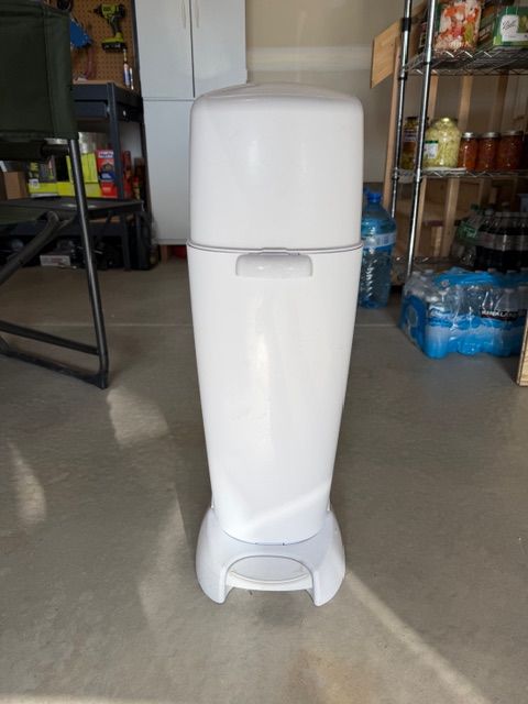 Diaper Genie Disposal Container Comes with one bag refill