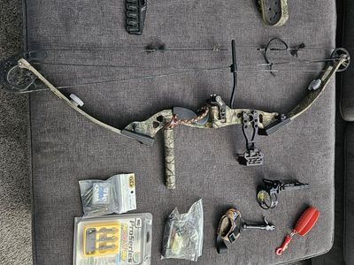 Bow with accessories & targets