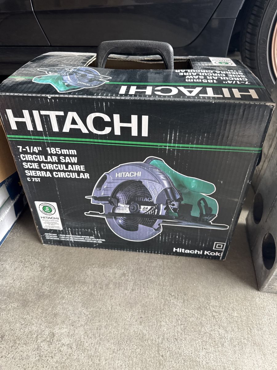 Circular saw Hitachi $75 OBO