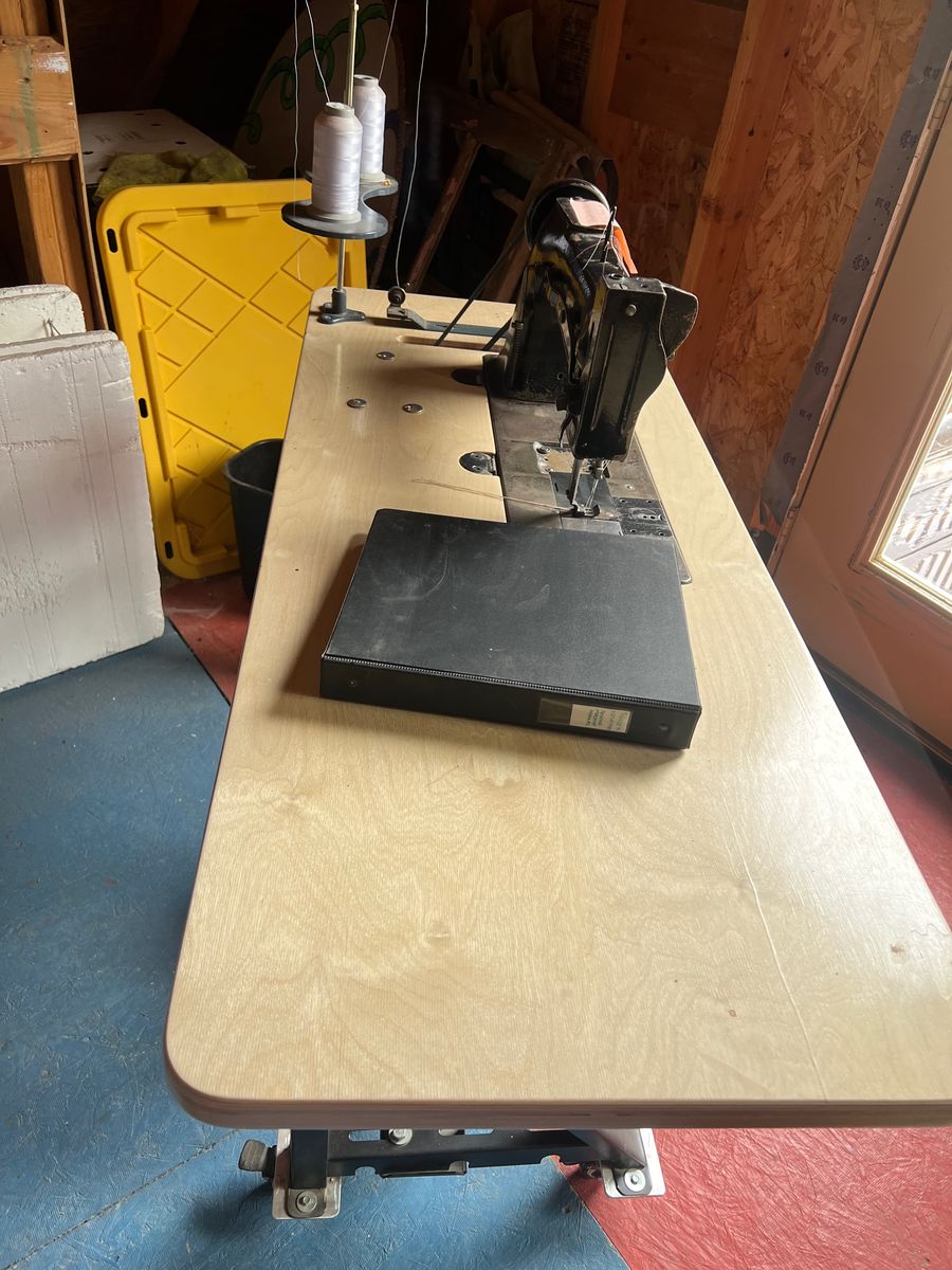 Singer Model 112W140 Double Needle Sewing Machine