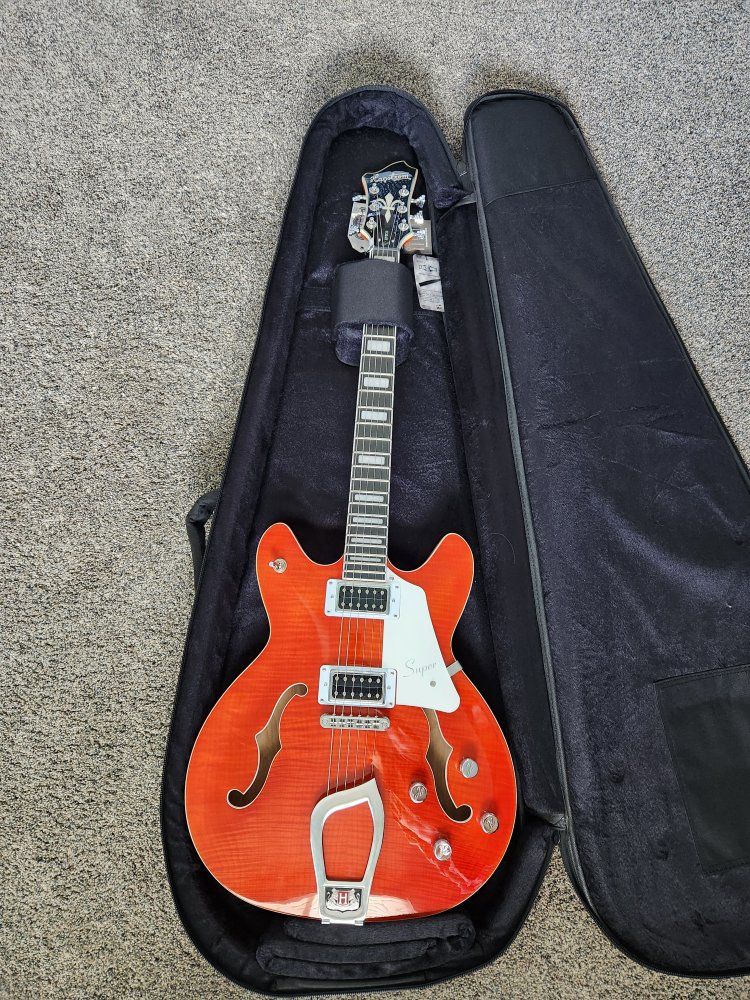 Hagstrom Super Viking in Mandarin Flame Orange