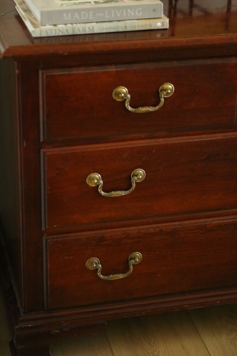 Main image 3