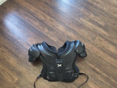 XL Youth Xenith Football Pads