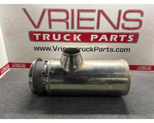Freightliner Air Cleaner / Air Filter Housing