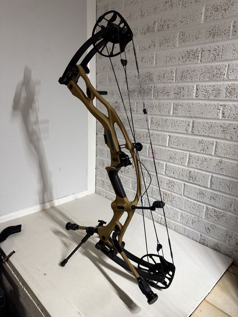 Hoyt RX9