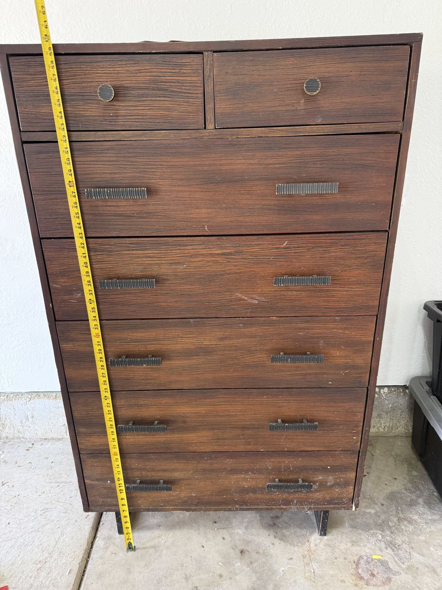 Main image 4