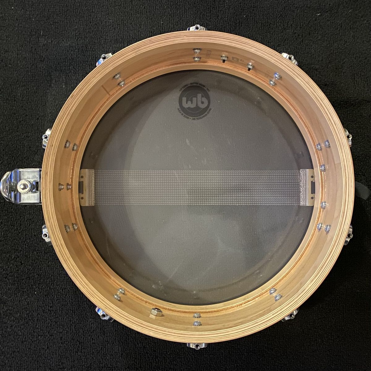 Main image 7