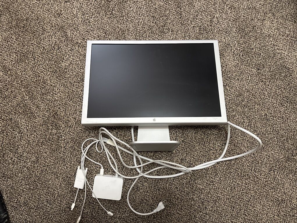 Apple Cinema HD 23 Inch Monitor