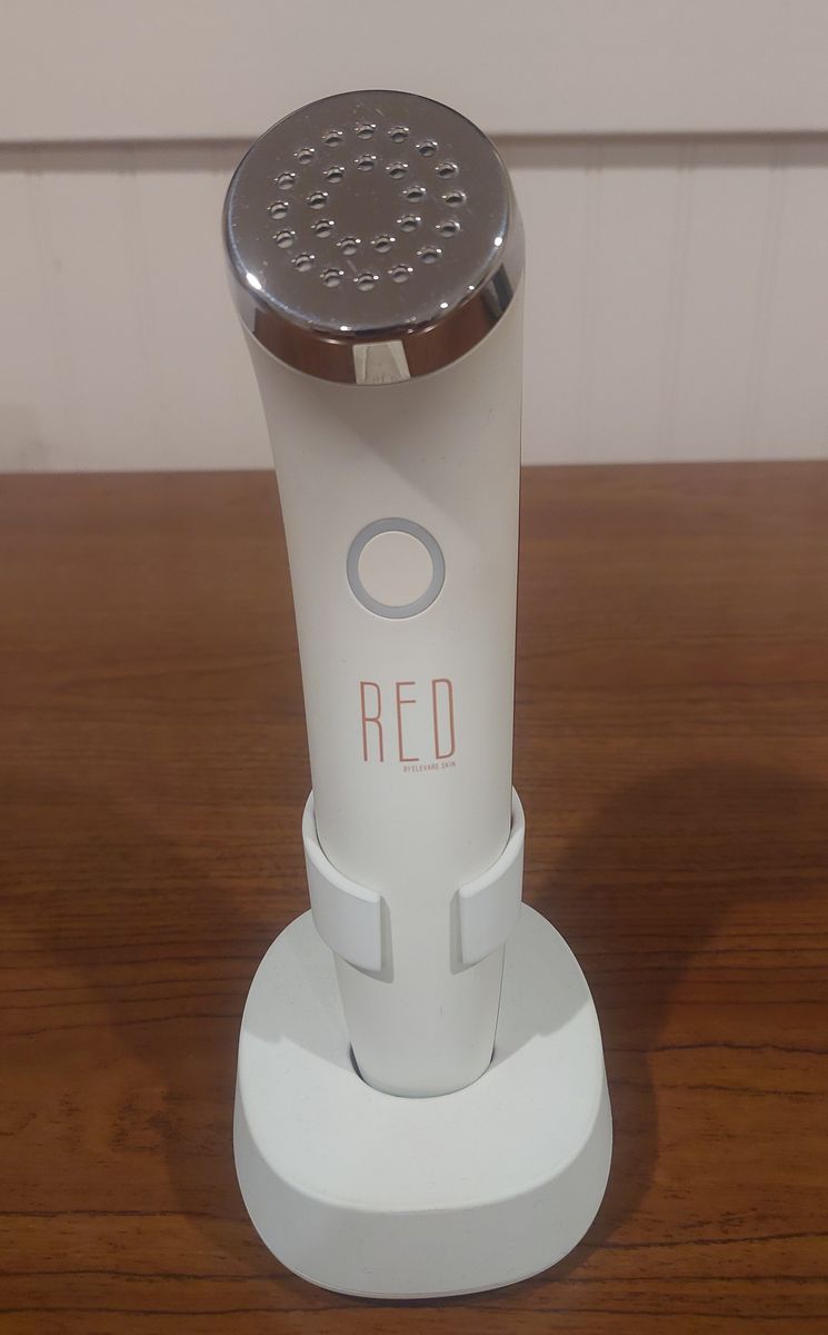 Elevare Skin RED LED Red & Infrared Light Therapy Facial Device – Used Once