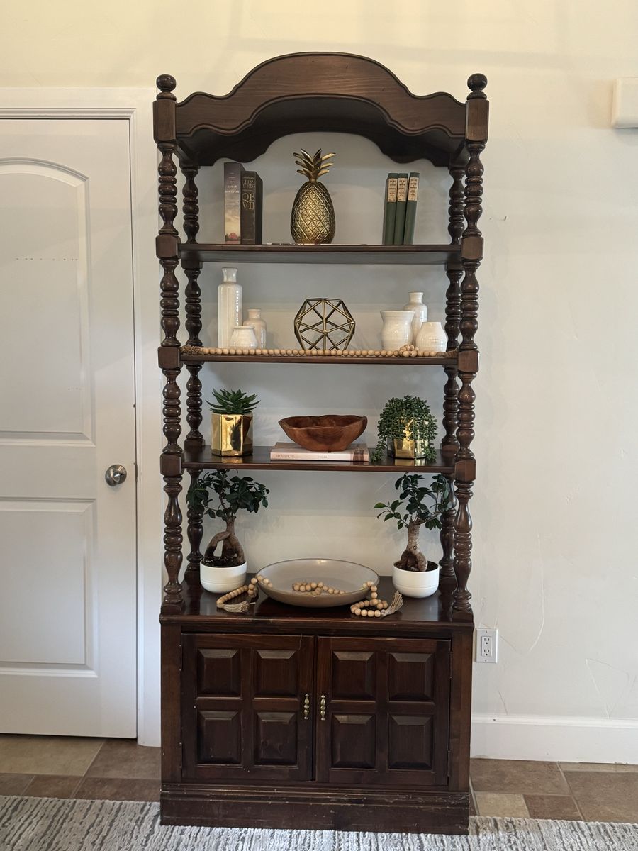 Ethan Allen Vintage Pine Hutch Bookcase Cabinet –