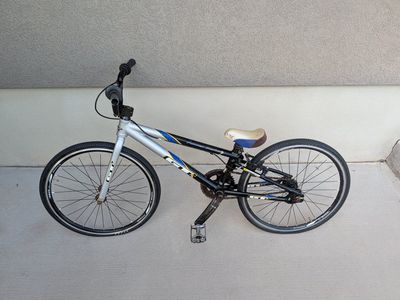 08 GT Power Series Jr. Kids Racing Bike