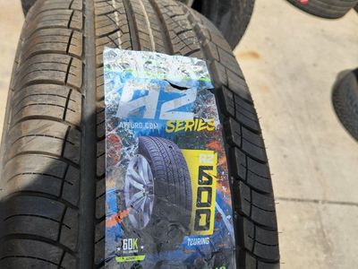 255/55r20 atturo az600