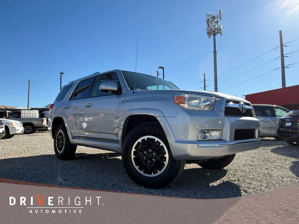 2013 Toyota 4Runner SR5