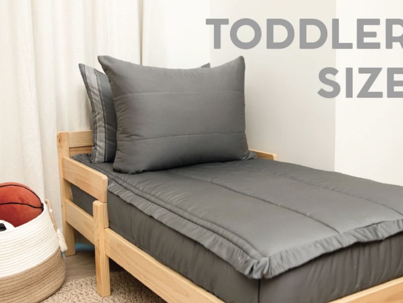New Toddler Size Reese & Evan  Zip-Up Bedding Set with plus minky Comforter. Beddys zippered Bedding. Other Toddler Sizes Listed