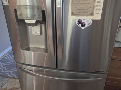 LG Stainless Steel French Door Refrigerator with Ice & Water Dispenser