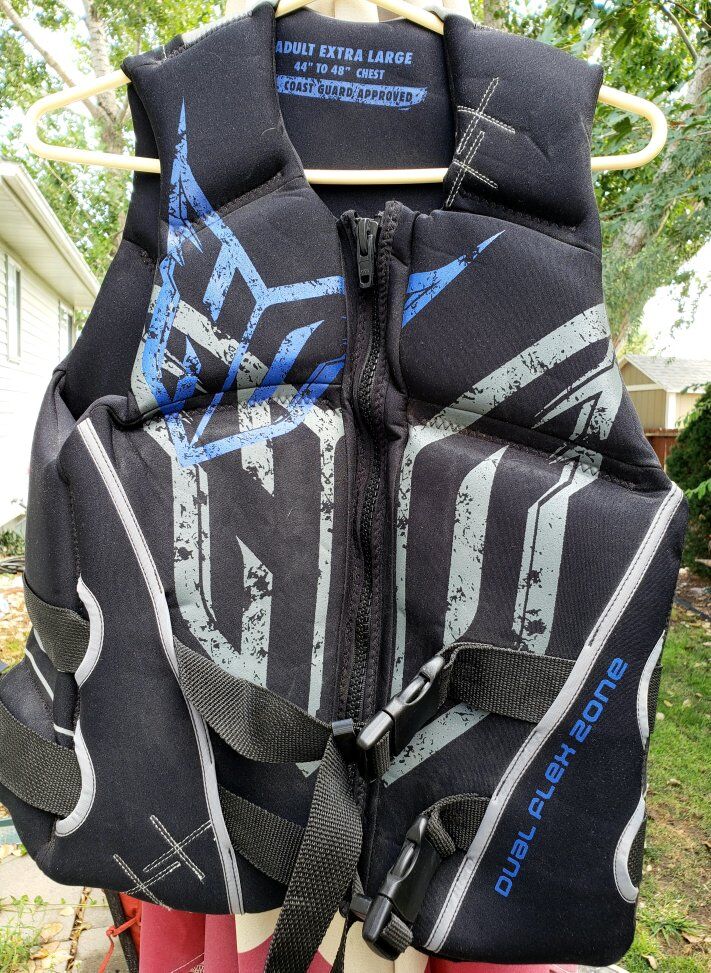 XL Life Vest--Good Condition--