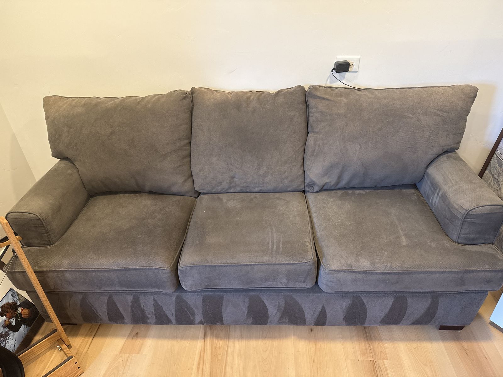 Gray Fabric 3-Cushion Sofa Bed (pullout mattress, queen)