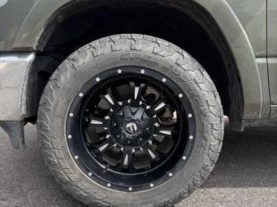 Fuel rims and tires 275/60R20 6x5.5