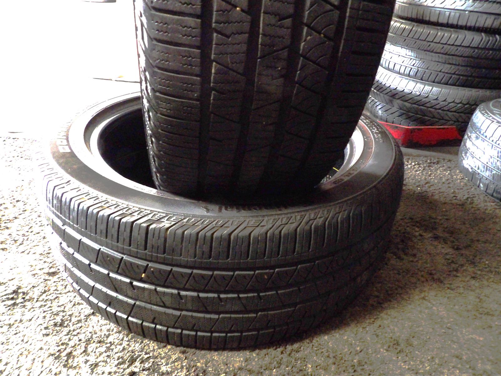 255/45R20 CONTINETAL CROSSCONATCT LX SPORT PAIR OF TWO USED TIRES