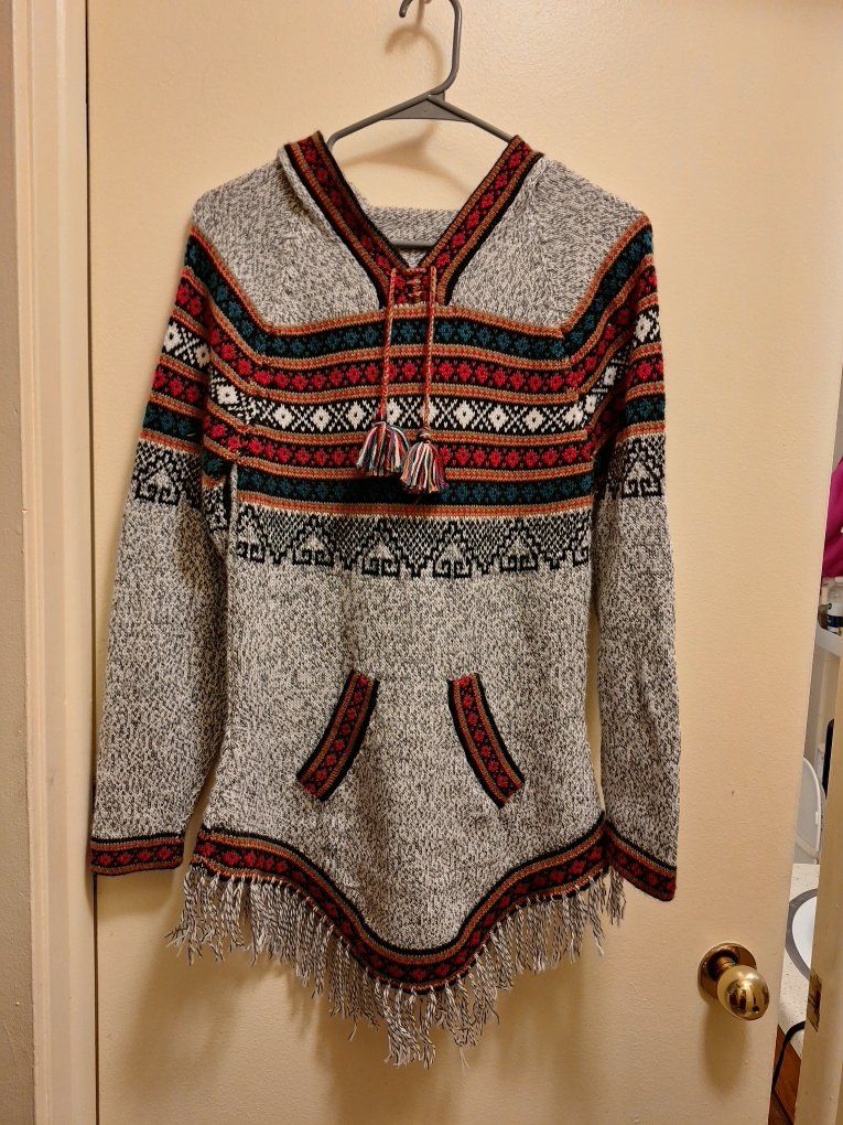 Ecologic Arts Alpaca Hooded Poncho Sweater Large - Gray/Multi Aztec Pattern Fringe Hem