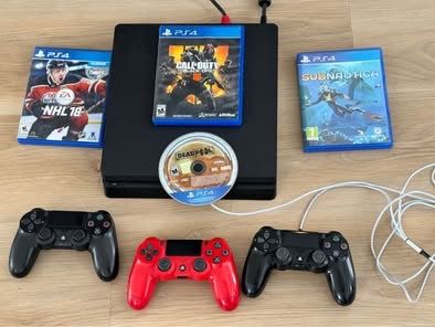 PS4Slim